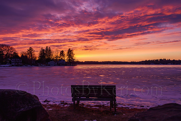 Icy SunSeat